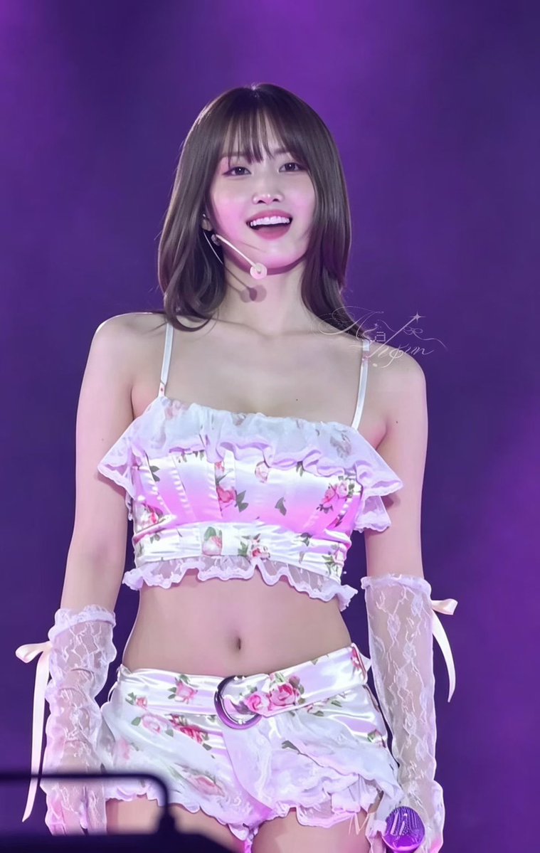 MOMO