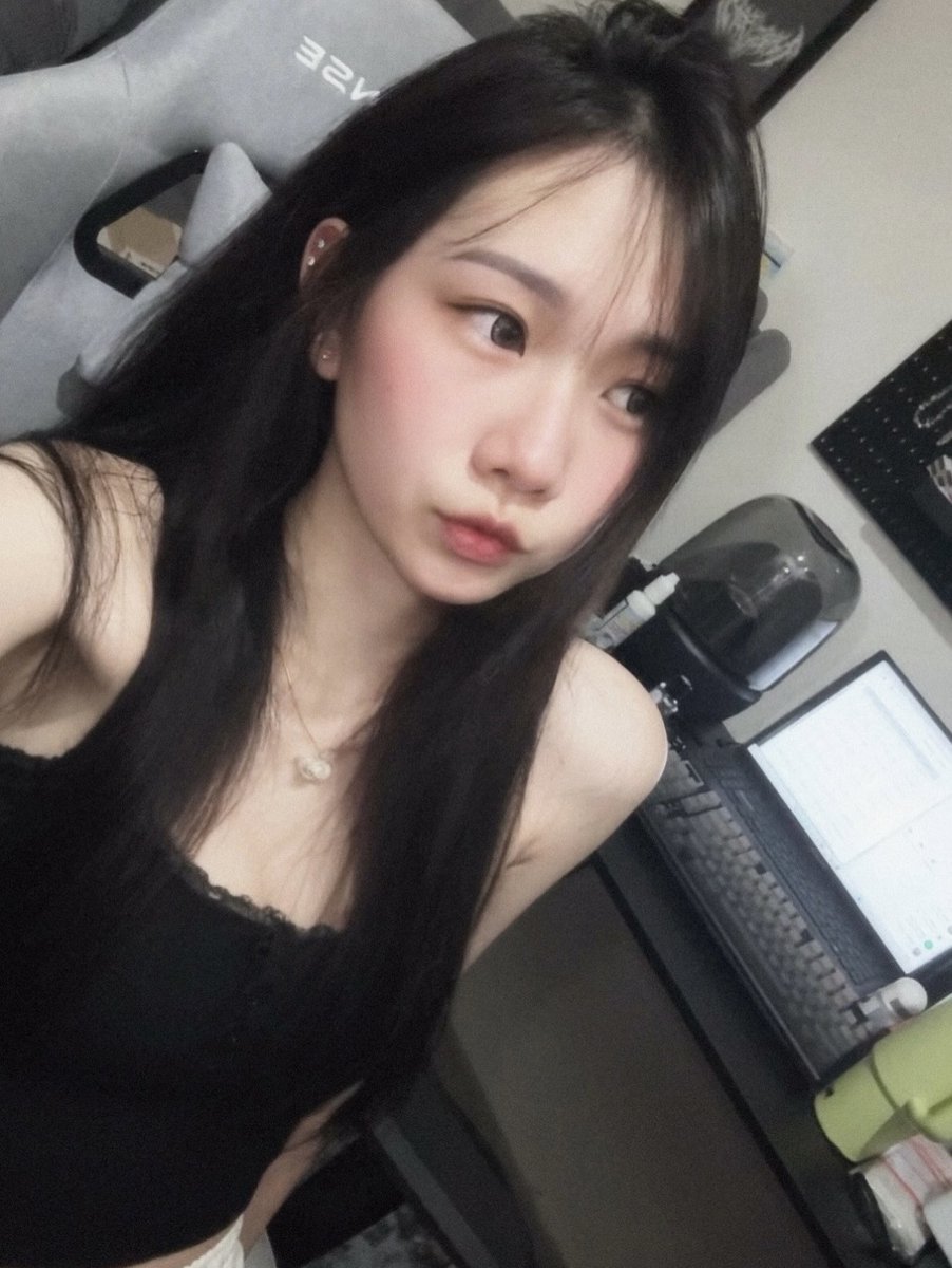 ♡ tweet media
