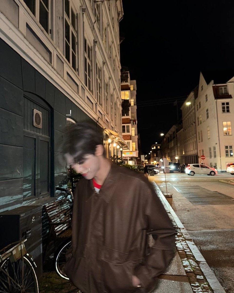 nongNETSIRA's tweet photo. Late night walk before reality hits us. https://t.co/pACKspJxTN