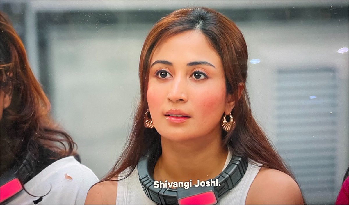 beingrachit_'s tweet photo. “the one who doesn’t deserve to go ahead is..” ohh shreya whatta STAR u are 🤌🏻 #LockUpp2 https://t.co/OPeQvuGdRM