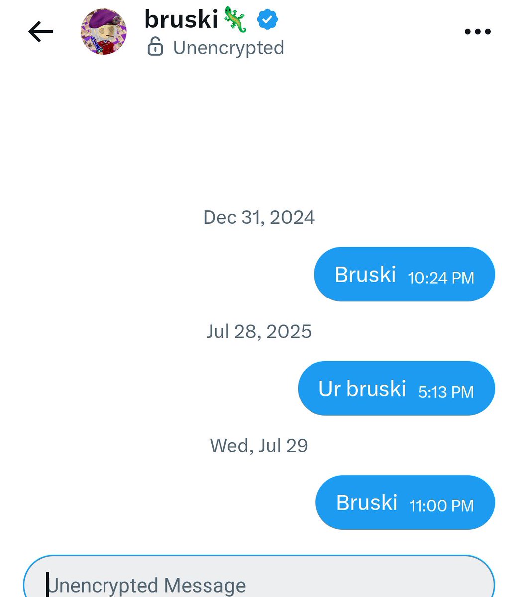 Redalex_0's tweet photo. Year 3 Messaging @cookerbruski 

Idk why tho 😂 https://t.co/KnIofEf3CM