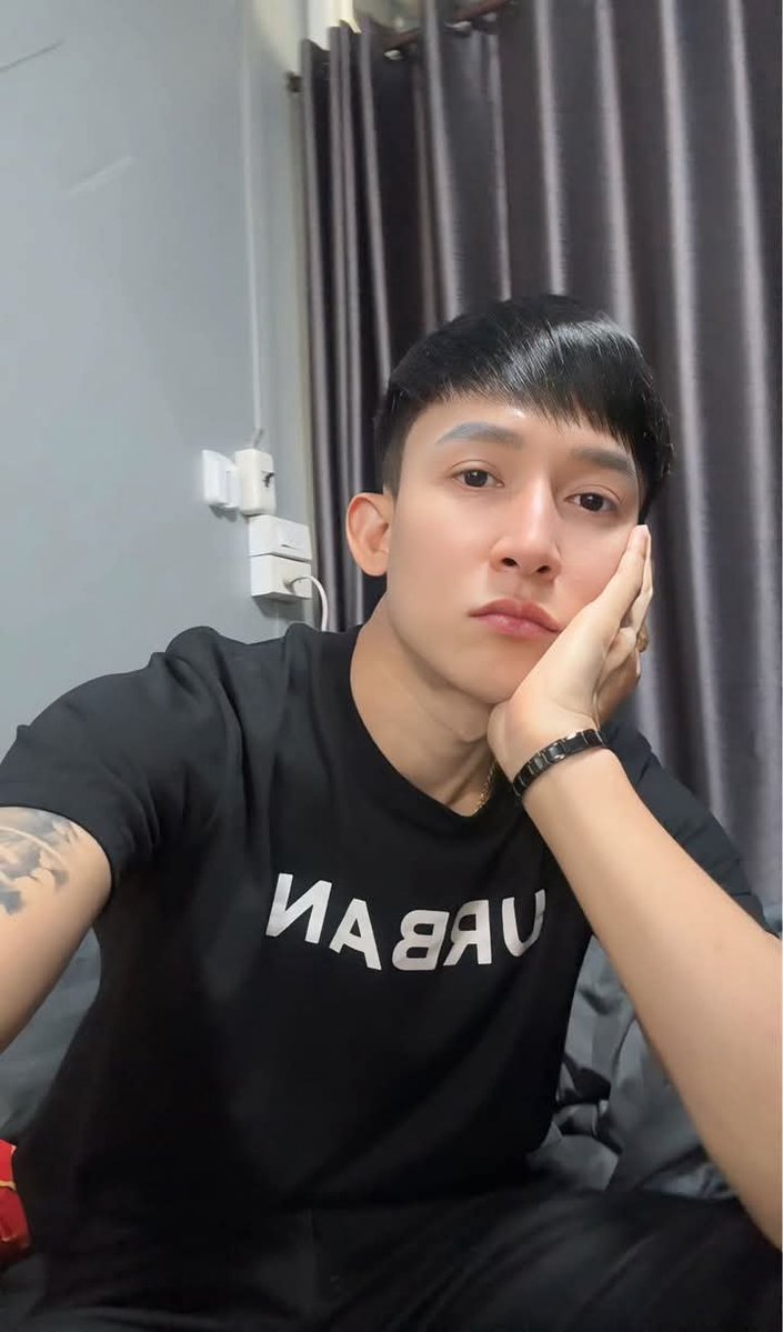 Mawwin4aea's tweet photo. เหงาจัง https://t.co/jIGfAhRLaZ