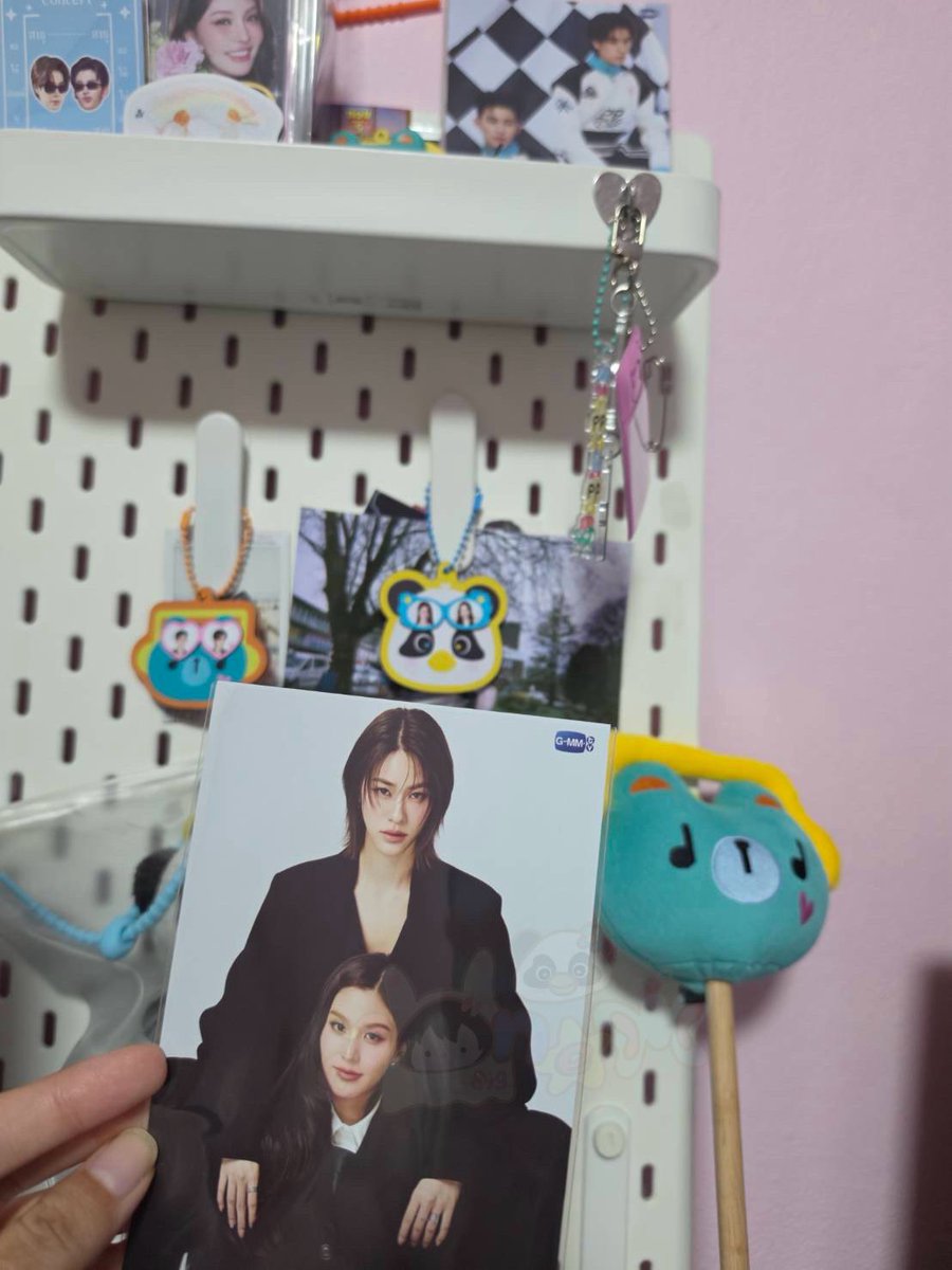 sixperteycin's tweet photo. เนื่องจากป๋มกดบัตรได้😍🫶🏻

แจกก โปสกาชาเอมี่บอนนี่ 1 ใบ ขอคนนัดรับกันได้วันที่12หน้างานนะคับ🥺

♡ กติกา

— รี และ รีพลายอะไรก็ได้ พร้อมติดแท็ก #MoonshadowSeries 🦋

เล่นกันได้ทุกคนเลยนะคับ ขอไม่นำไปขายก็พอคับ เดี๋ยวมาสุ่มผู้โชคดีวันที่ 10 เวลา 20:00 💌 https://t.co/NiICNF87eY