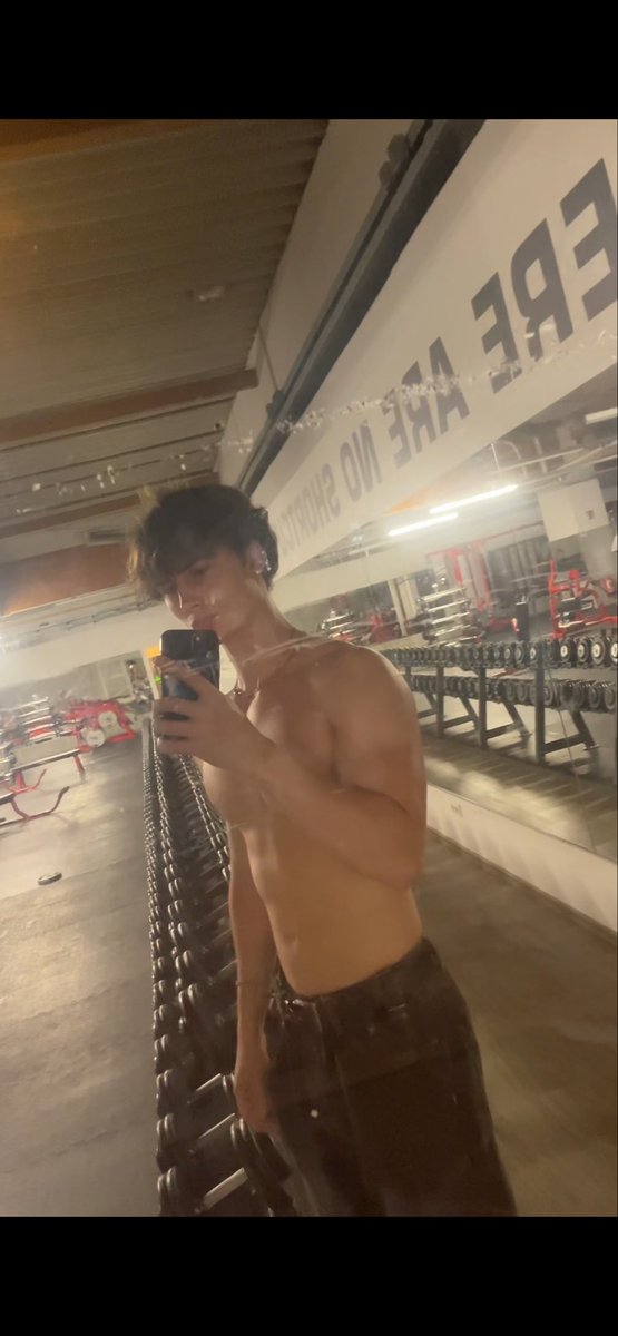 DrauzyTL's tweet photo. Kleiner leak wiedermal

74 kg btw https://t.co/KGxkwpEqEj