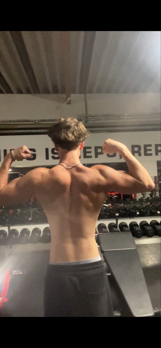 DrauzyTL's tweet photo. Kleiner leak wiedermal

74 kg btw https://t.co/KGxkwpEqEj