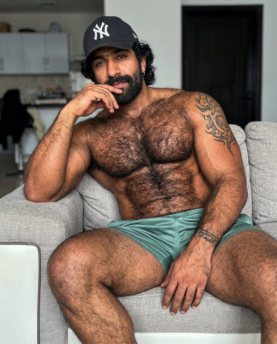 pivetemaromba's tweet photo. opinião impopular: pelo no corpo é o maior inimigo do shape https://t.co/FZLVxriVgK