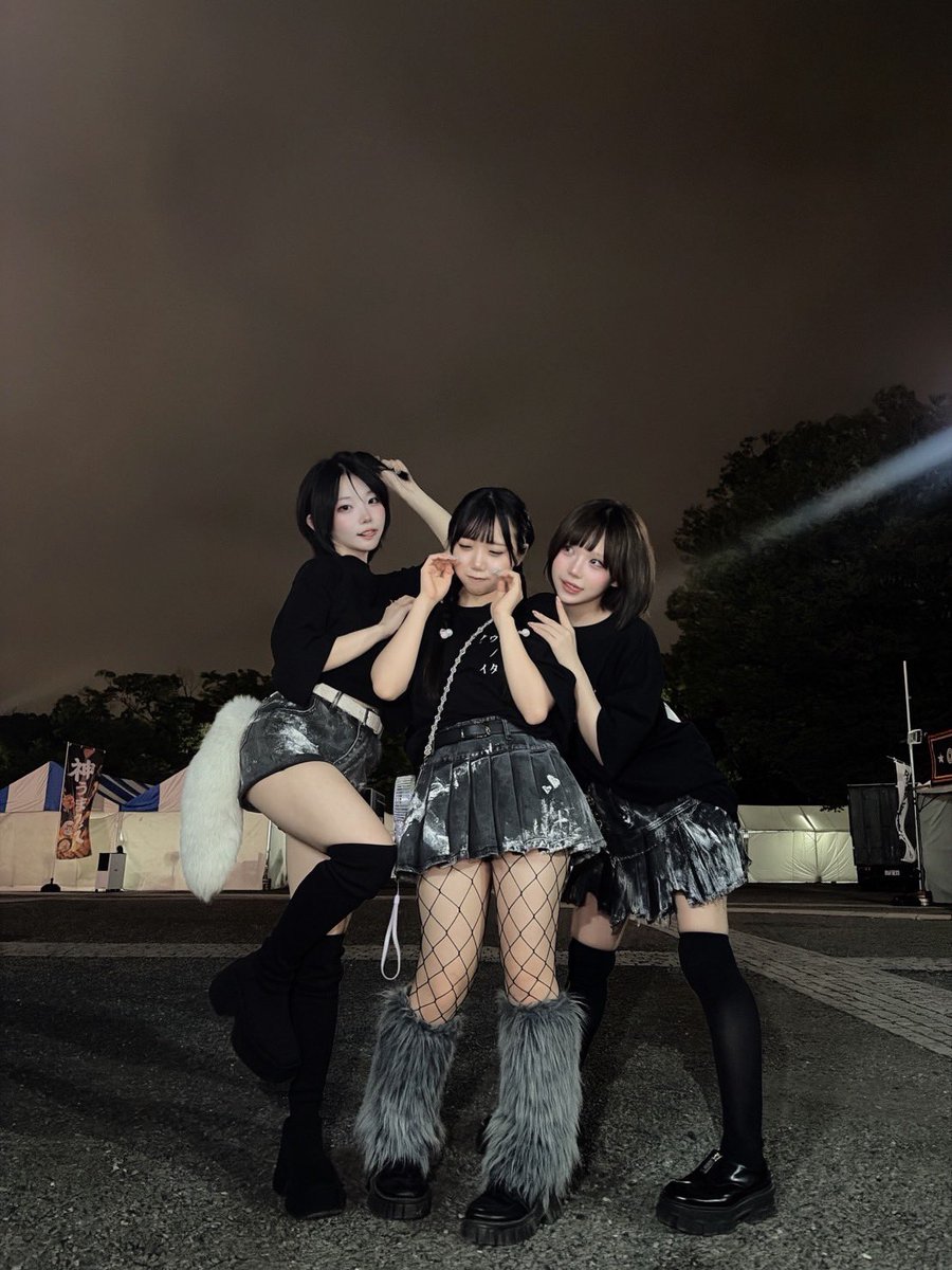 Kumorinochi2024's tweet photo. \お礼/

「渋原FES Day3」@代々木公園 野外ステージ
お越しいただきありがとうございました☁️

▼次回の #クモリ予報

【08.03(月)】
#ﾆｷﾌﾟﾚ『-緊急開催!!- シキサイ。』
@渋谷近未来会館
🎤20:20〜20:50
🤝21:20〜22:30

🎫https://t.co/Tlr5Sp2sJ4

引き続きクモリノチ。をよろしくお願いいたします☁️