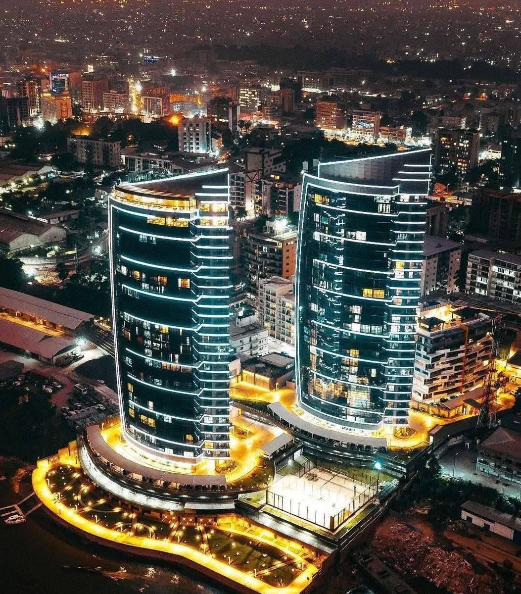 ConnaisAfrique's tweet photo. 🇨🇩 Avec plus de 18 millions d’habitants, la capitale de la République démocratique du Congo (RDC), Kinshasa, s’impose comme la plus grande ville francophone du monde, devant Paris.

#Kinshasa #RDC