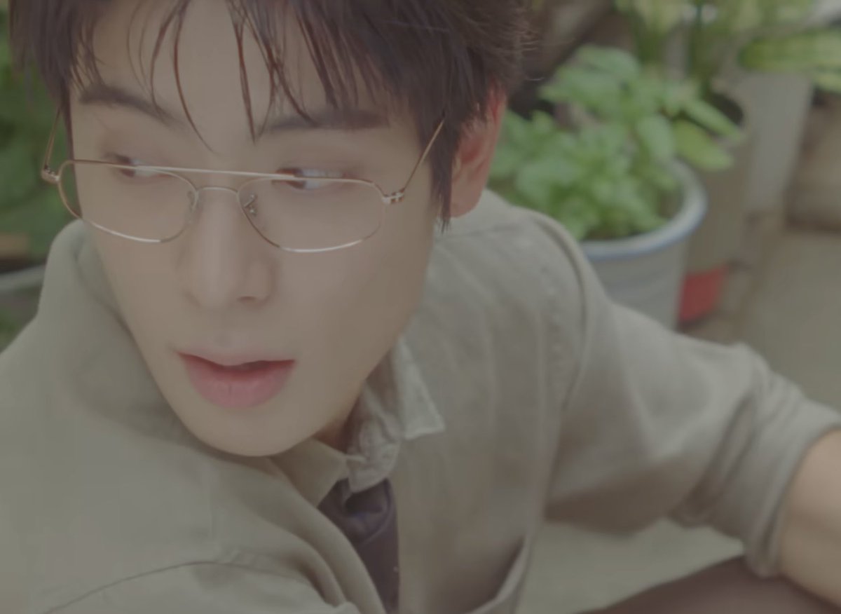 hourly jaehyun tweet media