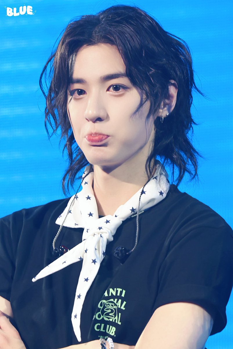 seaofhan's tweet photo. aku koleksi semua foto hani memble :( https://t.co/DkJZCzUxY9