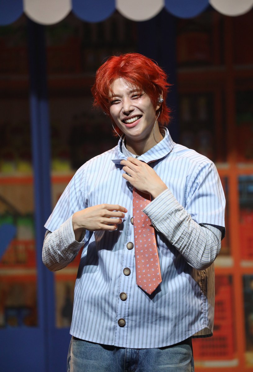 izk3LKvBOaUdaN1's tweet photo. 우리 명준이 
2번의 국내 첫 솔로 팬미팅 
너무 축하하고, 수고 많았어요. 
정말 많이 웃고, 공감하고 
명준이의 음악에 깊이 빠졌던
시간이었답니다. 🧡🍀
#MJ #엠제이 #김명준
@MJ_offcl @offclASTRO https://t.co/rHFmcTzE66