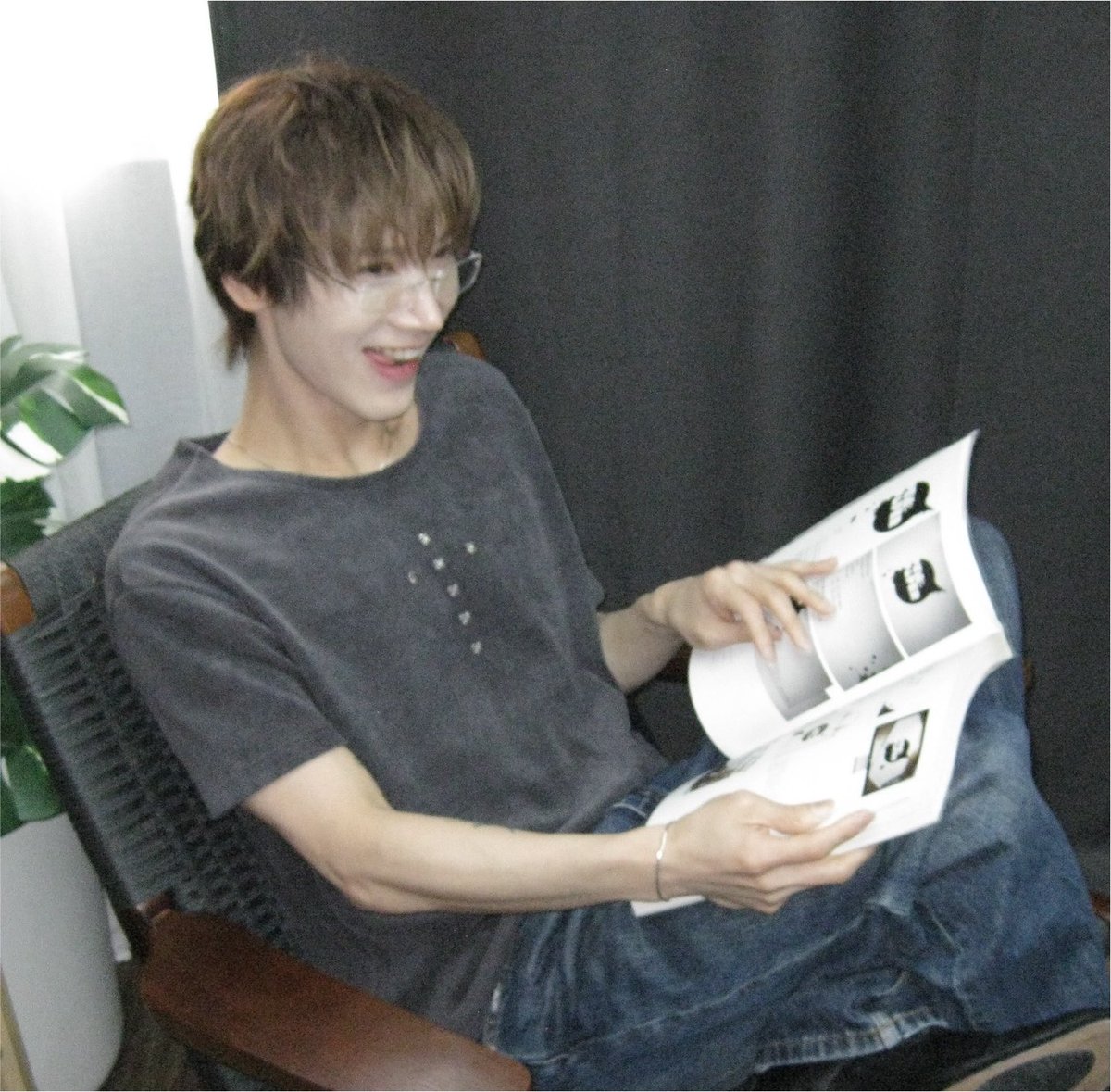 _jellybabe's tweet photo. แว่นมานี่มาาาา

ตัวเองก็แว่นเหอะจิ๋ว

คิๆ https://t.co/GdelrUJWdt