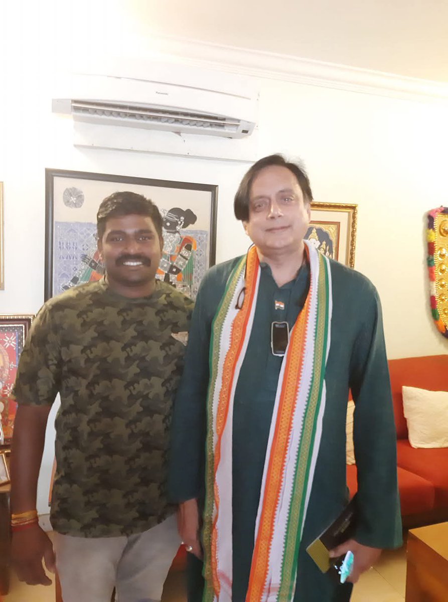 ShashiTharoor's tweet photo. A young man I have met, Rajesh, is missing after an extraordinary act of heroism. He handed over the life-jacket he was wearing to a person marooned on an islet. Then he was swept away in the swirling currents. He saved a life but it’s feared he has sacrificed his own. https://t.co/WmFomiMzFX