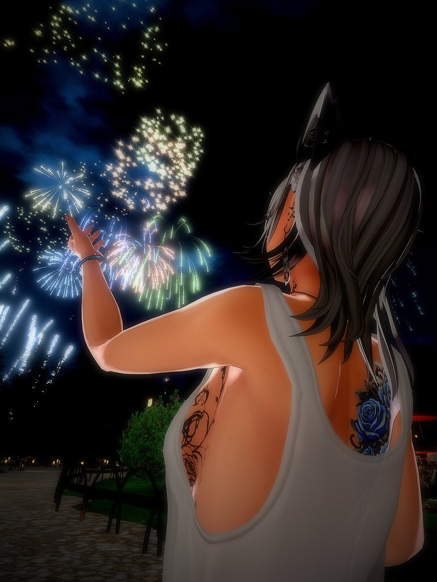 usokawasanchi's tweet photo. 宵の華空

#ラシューシャ #Lasyusha #VRChat #Meteoffshot https://t.co/IKdU8wBvb5