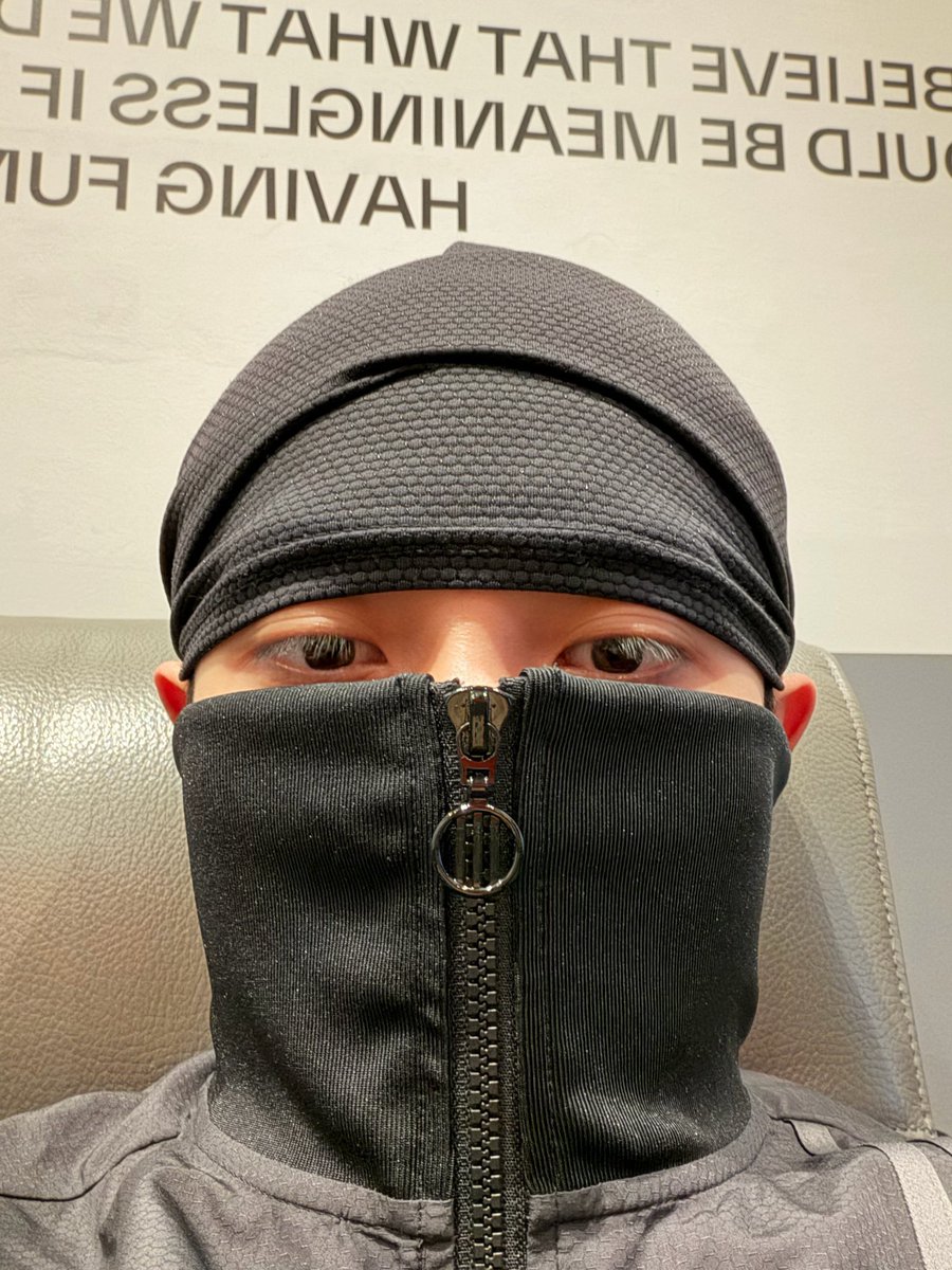 ohyulinguistik's tweet photo. #LimaRyulBU for September boy 🖤
Day 2: My top 3 Ryul's selca 📸
Tag my moots: @juraganryull @mamen4sho @louishoboiz @skrimoow @nextfasho 🫰🏻
Yang mau ikutan donasi bisa DM kakak yang aku QRT ini, yaa! 😽 https://t.co/jcLSDj3AFO