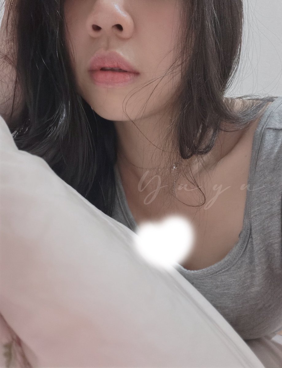 dreamsyuyu1024's tweet photo. Night.

常常覺得要處理自己的焦慮跟內耗
真的是好疲憊

但看到一句很溫柔的話
對痛苦的感知比常人高
對幸福的感知也會是

希望各種幸福的瞬間也可以抵得過
那些痛苦的事 https://t.co/gAM4QFfWYX