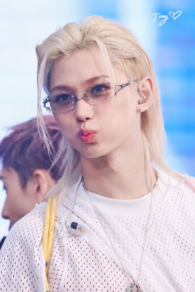 adingnarumi's tweet photo. 260802 |  RUN IT SEOUL D5

😚😚🤍

#RUN_IT_SEOUL
#Felix #StrayKids #필릭스 #스트레이키즈
#ピリちゃん #용복 https://t.co/xdPs3vMhRD