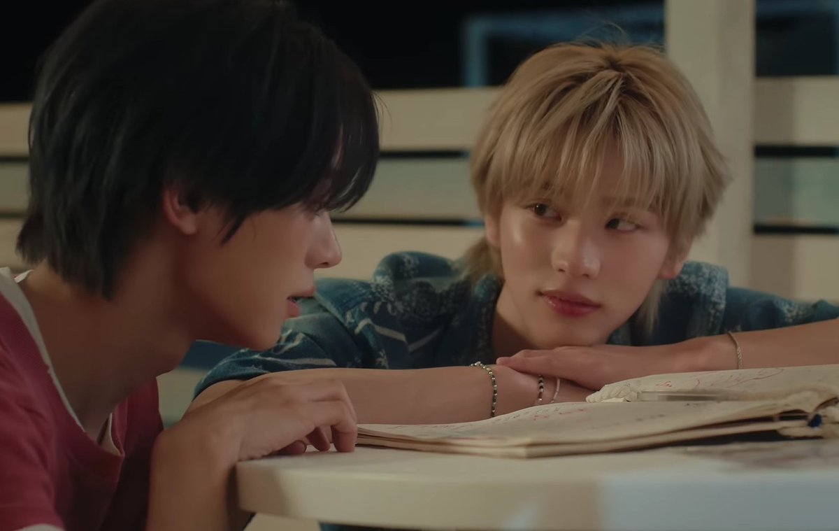 jaew0627's tweet photo. Thank you u, thank you to whoever directed this scene, thank you so much😭😭😭 https://t.co/gIR7IqAreL