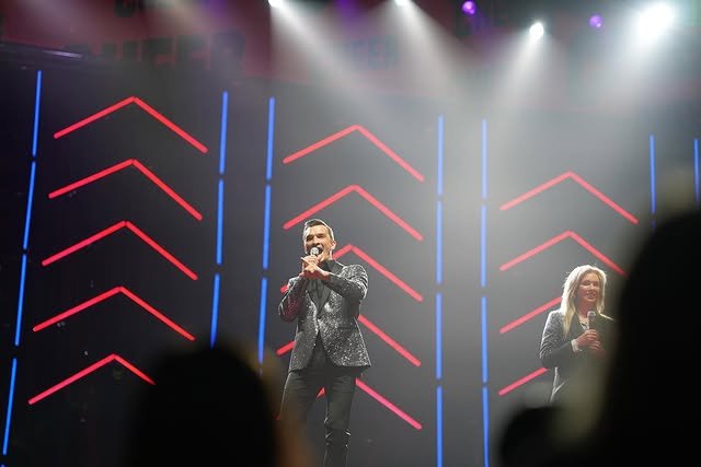 Andy_Cosferent's tweet photo. Louisville- are you all ready for tonight ? https://t.co/1r9i29snGZ