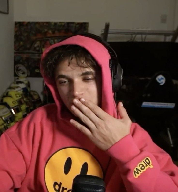 Pray4Landussy's tweet photo. My most fav Lando streams looks ever, he looks so cute and soft 🥺 https://t.co/amfufPAcM0