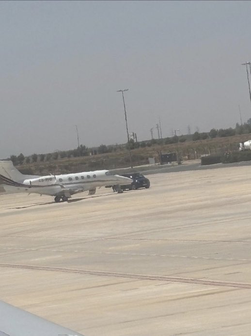 NUFCgallowgate's tweet photo. Bruno Guimaraes has landed in Murcia, Spain for Newcastle United’s pre-season training camp at La Manga Club. 

The Brazilian will meet the Magpie’s new head coach Matthias Jaissle alongside Sporting Director Ross Wilson. 

#NUFC https://t.co/zcDckXytAs