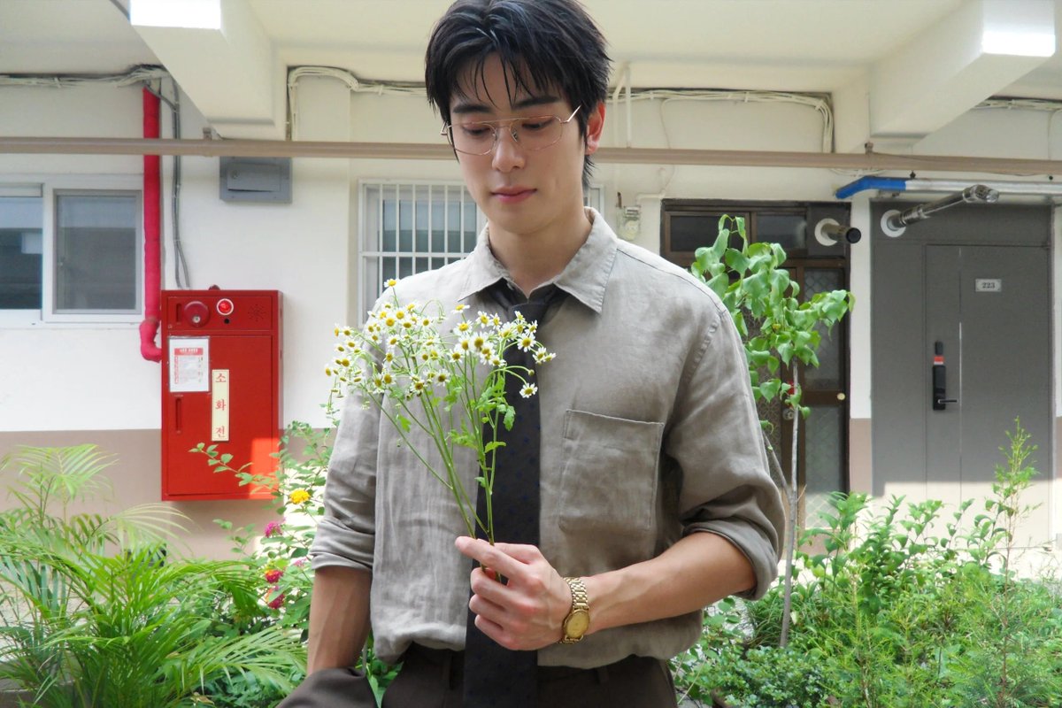 hourlyjaeh's tweet photo. call 127 website update 

#JAEHYUN #재현 #ジェヒョン https://t.co/vWL4dZffzD