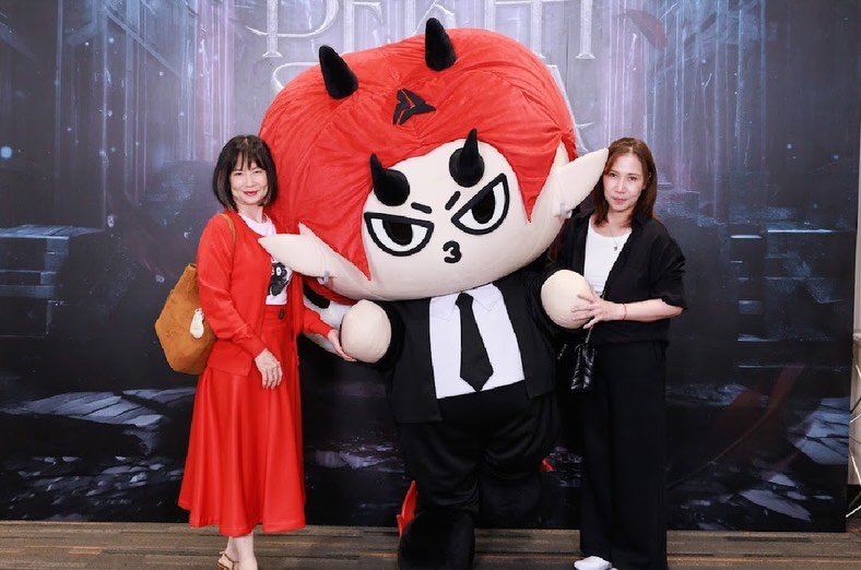 SantaOfficialTH's tweet photo. ー◞♡ IG post UPDATE : w_momst

( 02.08.2026 ) 

🔗 : https://t.co/APFjwlItbi

#PerthSantaConcert
#PerthSanta #เพิร์ธแซนต้า
#PerthTanapon #Santapp https://t.co/bE8T61hqhb