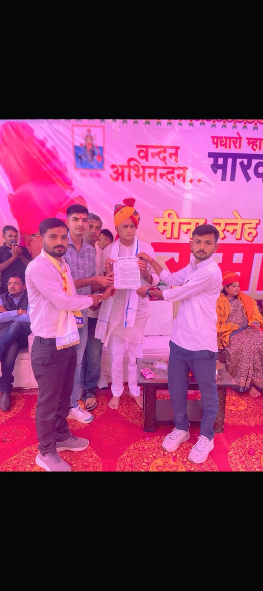 SURESHK89451704's tweet photo. हर युवा अपने भविष्य को लेकर आशावान है। राजस्थान युवा मित्रों के मुद्दे पर न्यायपूर्ण और सम्मानजनक समाधान समय की मांग है।

#जस्टिस_फॉर_युवा_मित्र

@narendramodi @BhajanlalBjp @Cockroachisback @AshutoshRanka @ashokgehlot51 @BJP4Rajasthan https://t.co/Z8WBOGZRGf