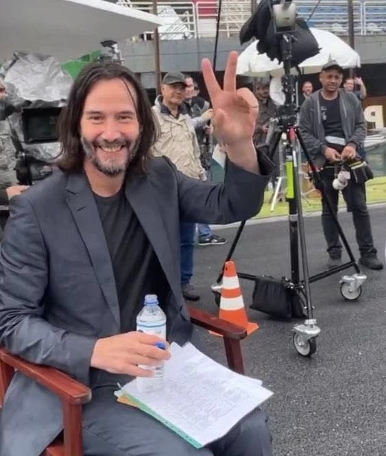 KeanuReevechs's tweet photo. The simple act of paying attention can take you a long way https://t.co/R0Au8qWYD5