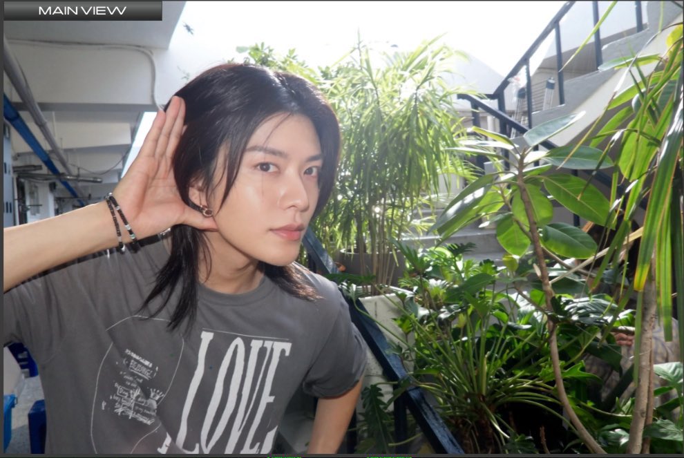 sukinayuta's tweet photo. https://t.co/ARp6ssHiKE #YUTA #유타 🐱￼ https://t.co/QzwZB4kSxc
