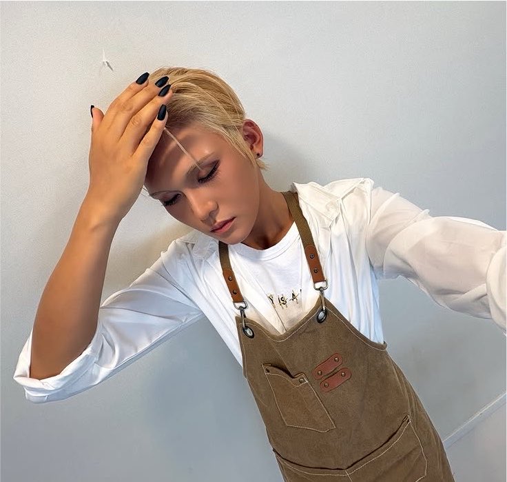 scentwhorex's tweet photo. you’re all stressing this diva out with your gay ass coffee orders https://t.co/hNsPFdBXep