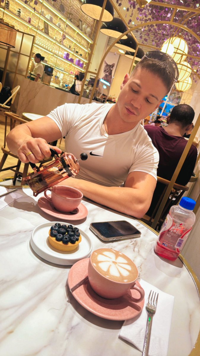 JohnHenryOsorio's tweet photo. Como inicio la cita/Como vamos 🤤 https://t.co/D1ntRl0y1z