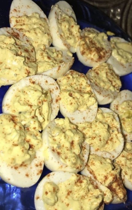 FoodPleaser's tweet photo. Be honest here……. do you know anyone that genuinely ENJOYS deviled eggs? 🥚 🍳 ‼️ https://t.co/bRZ2XDvjDa