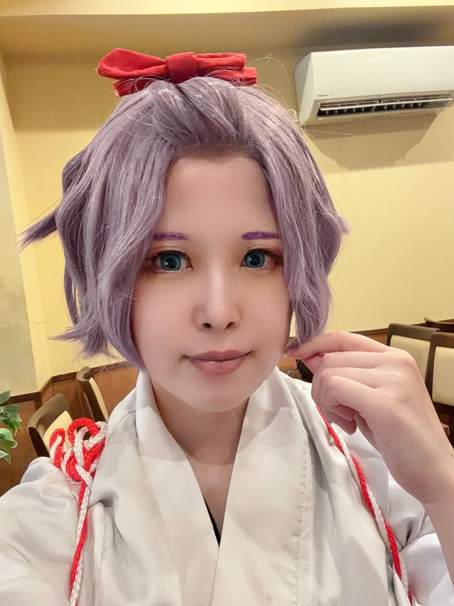 _judenkikashite's tweet photo. 長船派の皆様がおもてなしして下さるバーに歌仙さんで参加してました。
沢山お酒飲めたし、かっこいい刀剣男士の皆々様を拝見することができて嬉しかったです🥂
交流もできて新たな繋がりができて良かったです❣️

#長船が贈るLuxeな一夜 https://t.co/MZ9ygtJNH7