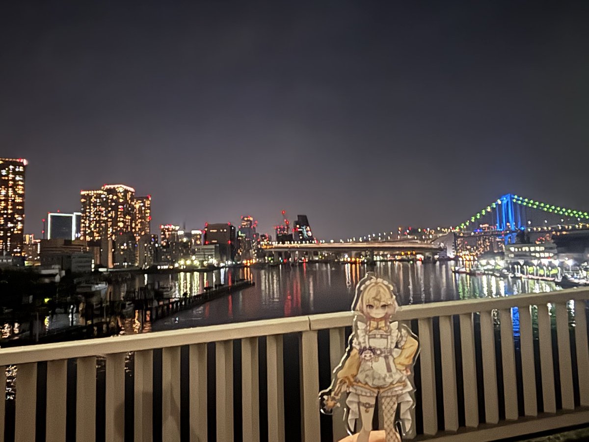 Roinaryfn's tweet photo. #ぱんちきいて
ぱんちちゃん東京の景色だよ https://t.co/4xWhMoIxgm