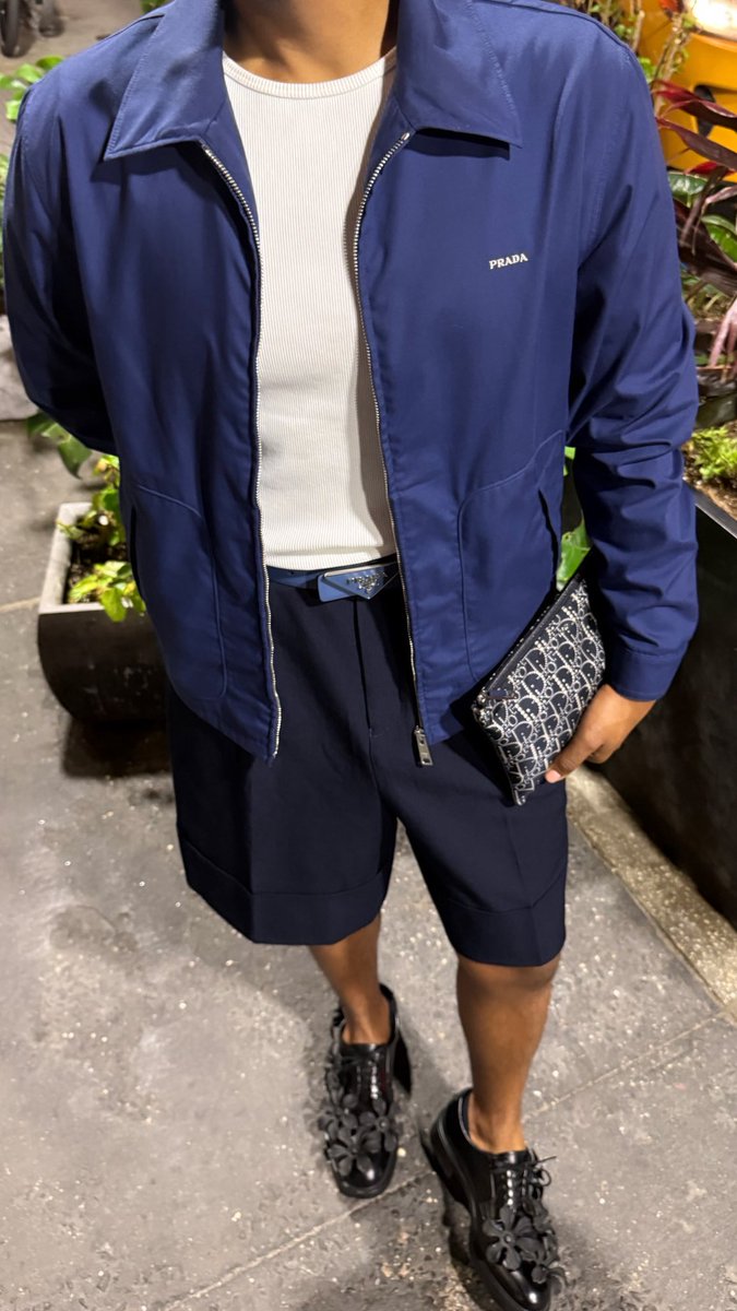 Brandivo's tweet photo. I like a-lotta Prada https://t.co/JRd66KE47v