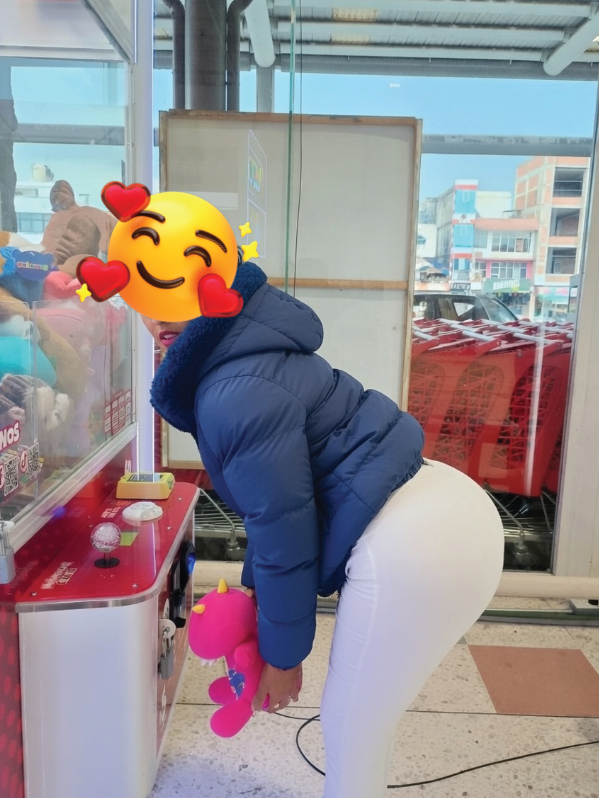 MessageEc's tweet photo. Llevo mucho tiempo sin publicar… y ya me estaba haciendo falta 😔💋 Pero ya de regreso. 
Ayer toco algo rico. De esas ocasiones que me dejan mis piernas temblando. 😈🔥💦

Me viste en Apizaco? Te gustaría ver todo lo que grabo mi cornudo?

#HotwifeMexico #CuckoldTlaxcala #CornudosPuebla #SWApizaco
