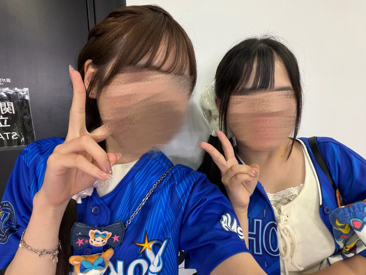 20___yu's tweet photo. @chan_shi05 🍒🤍会えた~( ；꒳​； ) https://t.co/tTEDU3RUqJ