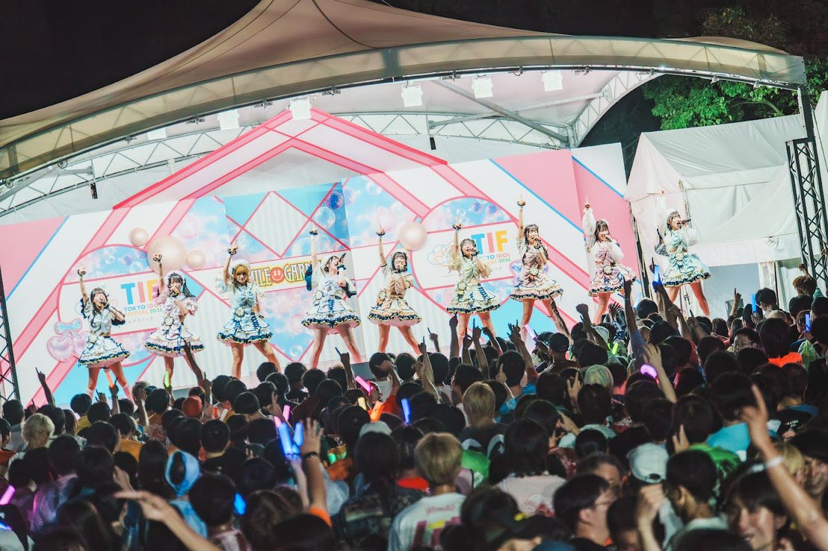 FESTIVEofficial's tweet photo. 夏. https://t.co/OWYg54qpO5