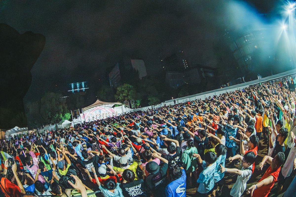 FESTIVEofficial's tweet photo. 夏. https://t.co/OWYg54qpO5