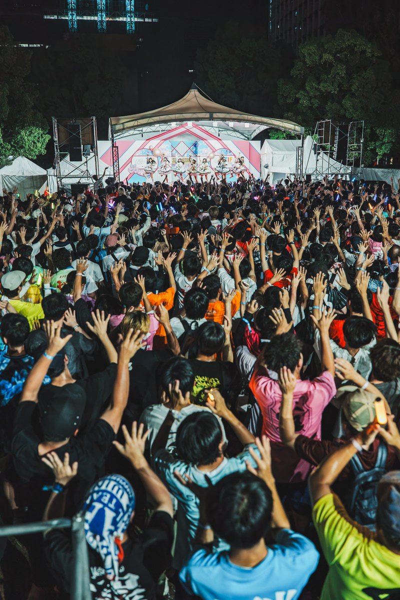 FESTIVEofficial's tweet photo. 夏. https://t.co/OWYg54qpO5