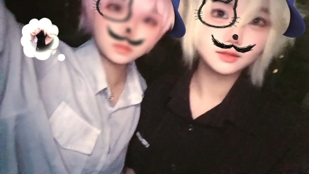 Eunyulroye's tweet photo. #코스어_𝕏친소 #코스어_𝕏트친소 

남부권 성인 코스어 입니다!!
릎브 좋아해요!!  무대 준비하고 잇어요!!

이번 행사 못갓지만 간 척 해볼게요.,. https://t.co/6RNegoHFui