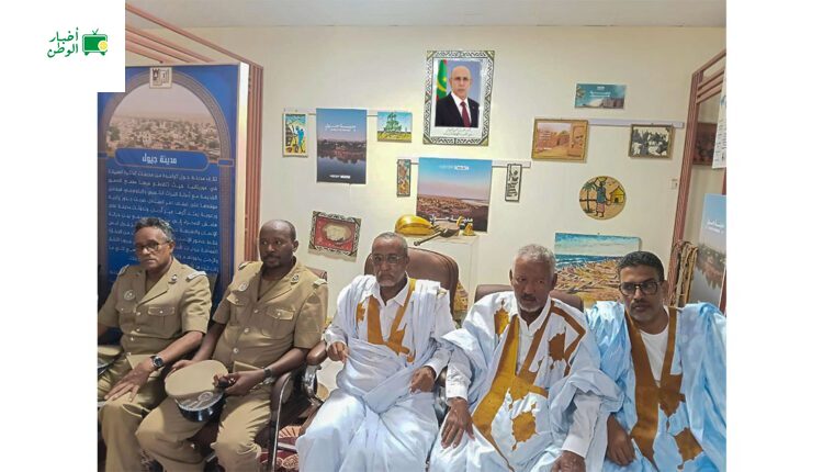 akhbarelwattan's tweet photo. 🇲🇷 في وادان تم تسليم قرية التراث إلى وزارة الثقافة في خطوة تعكس الاهتمام المتواصل بصون الموروث الثقافي وتعزيز الهوية الوطنية
وتشكل القرية فضاءً يحفظ الذاكرة الحضارية، ويبرز أصالة العمارة الموريتانيةكما تمثل رافدًا مهمًا للسياحة الثقافية دعم الاقتصاد المحلي بما يعزز مكانةودان 🏛️🌿 https://t.co/McjHfC365J
