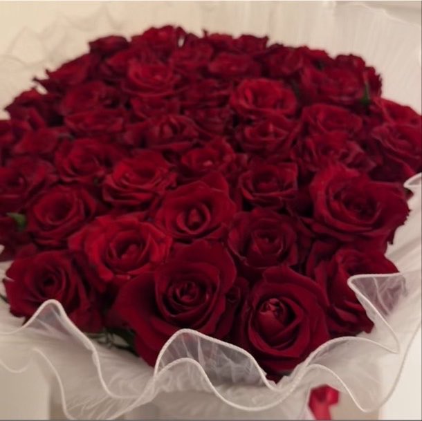 Raseel_ml's tweet photo. سرقني ما دريت انه سرقني !
سلبني واحسب أني فاطنٍ له♥️ https://t.co/1ZdPgQoR8H