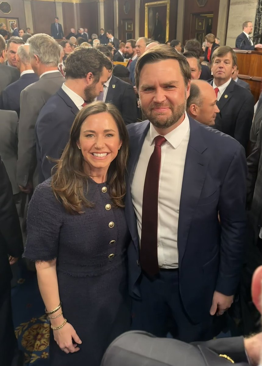 SenKatieBritt's tweet photo. Happy Birthday to my good friend and America’s @VP, JD Vance! Wishing you and your family a wonderful year ahead. https://t.co/soChd9DulJ