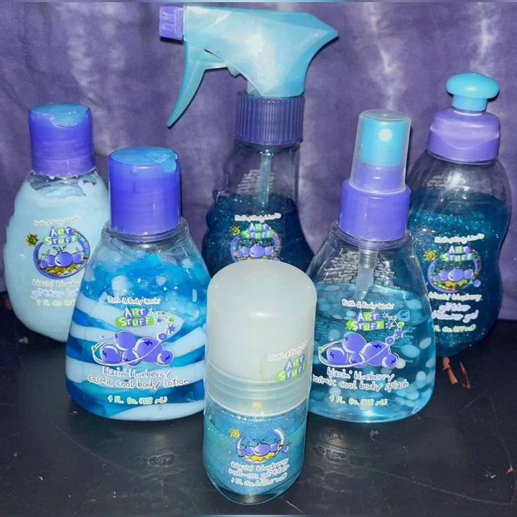 Midnight_Dixon's tweet photo. I need @bathbodyworks to bring back Art Stuff from the late 90s/early 2000s. This stuff was my favorite back then 🥺 also think they need bring back all the nostalgic products 💁‍♀️ https://t.co/dpzMu8hvhx