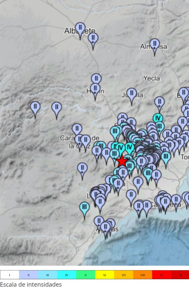 objetivosierra's tweet photo. 🌍 Un terremoto de magnitud 4,0 registrado al sureste de Pliego (Murcia) ha sido sentido de forma leve en Yeste, Hellín, Almansa y la capital albaceteña.

No se han comunicado daños.

Fuente: IGN y MeteoHellín.

#Terremoto #Albacete #ObjetivoSierraDeAlbacete https://t.co/1bZ4d6dpai