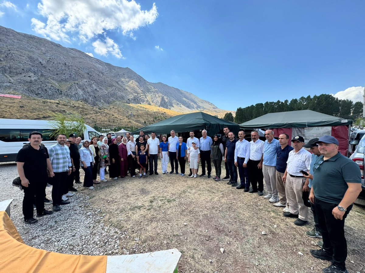avmustafakose's tweet photo. 📍Alanya / Gökbel Yaylası

Bu sene 20’cisi düzenlenen Geleneksel Gökbel Festivali’ne ve Er Meydanı’ndaki Gökbel yağlı güreşlerine katıldık. Organizasyonlara emeği geçenlere teşekkür ediyoruz. https://t.co/ydVgx1atqd