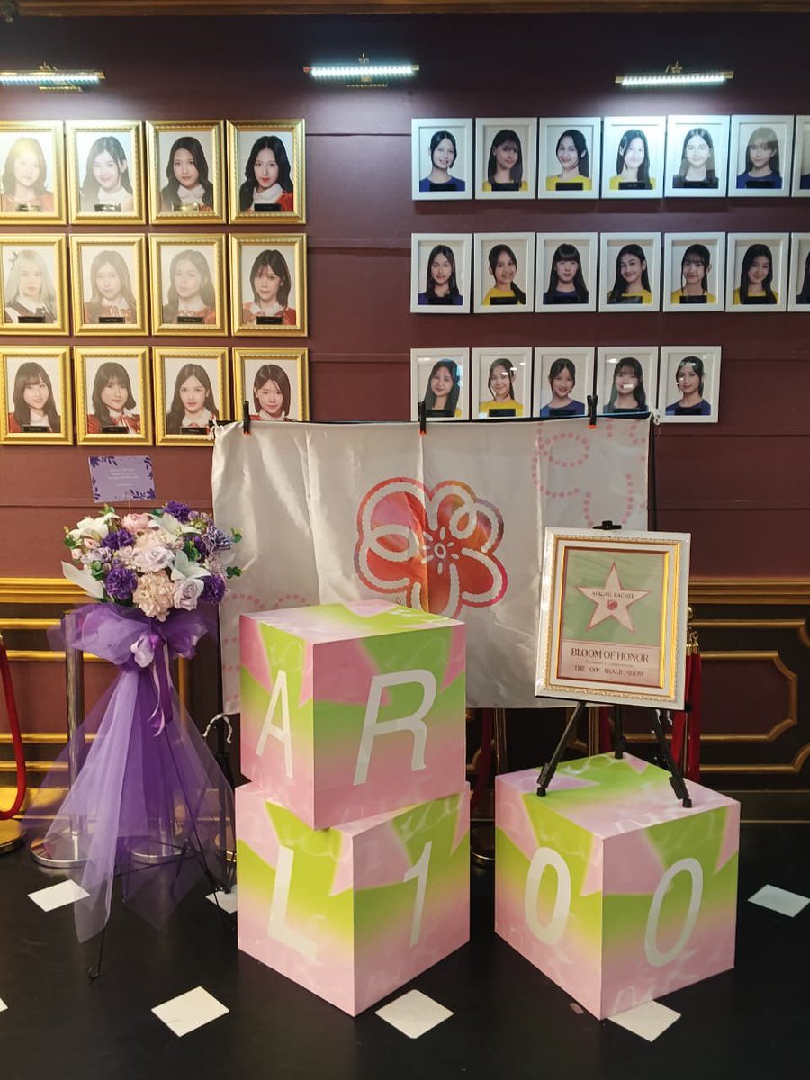 Nalania_ID's tweet photo. Ppp tadi perwakilan dari nalania berkunjung nih ke project 100 showww wawwww, gemecc bangettt udah kek jiwaku berbunga bunga iye ga??

congrats yaahhhh my seumuran guweh🥳🫶🏻💚🩷

#ARL100
#BloomingAralie https://t.co/5SI2qgCzmO
