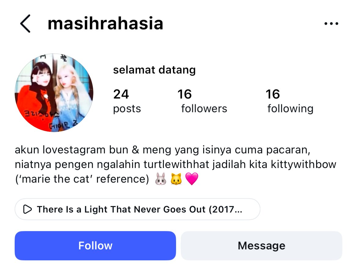 ciumicumi's tweet photo. jalan-jalan ke akun masihrahasia yang isinya cuma serina dan andie pacaran kayak abg lagi cinta monyet (which ironically right ‘cause they are indeed teenagers)

youngliz few tweets au (slight bbangsaz) https://t.co/b3s3pSjKCZ